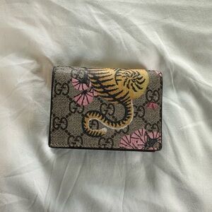 Gucci wallet